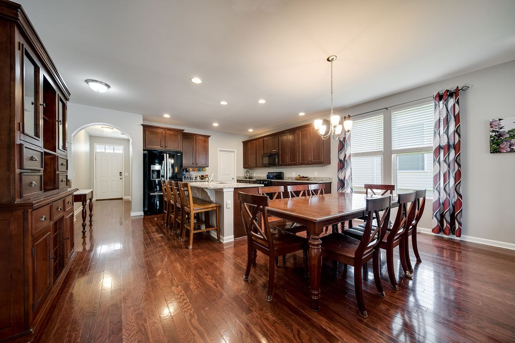 1813 Stonewater Drive Hermitage TN 37076