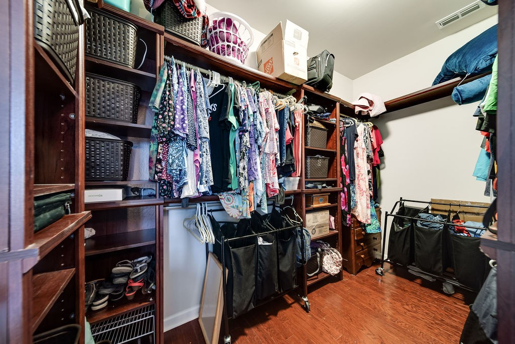 1813 Stonewater Drive Hermitage TN 37076