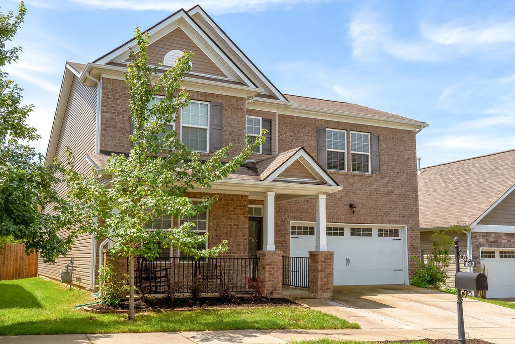 1813 Stonewater Drive Hermitage TN 37076