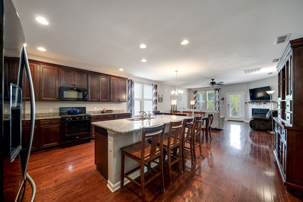 1813 Stonewater Drive Hermitage TN 37076