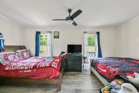 6439 Cedar Grove Road Big Sandy TN 38221