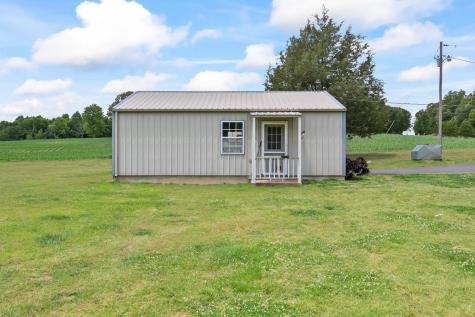 6439 Cedar Grove Road Big Sandy TN 38221