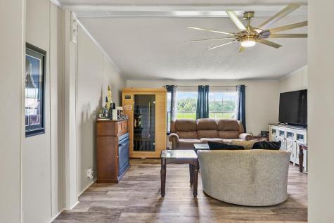 6439 Cedar Grove Road Big Sandy TN 38221