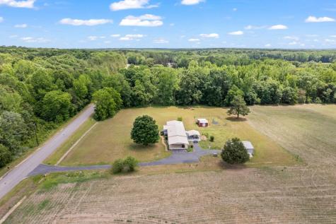 6439 Cedar Grove Road Big Sandy TN 38221
