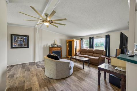 6439 Cedar Grove Road Big Sandy TN 38221