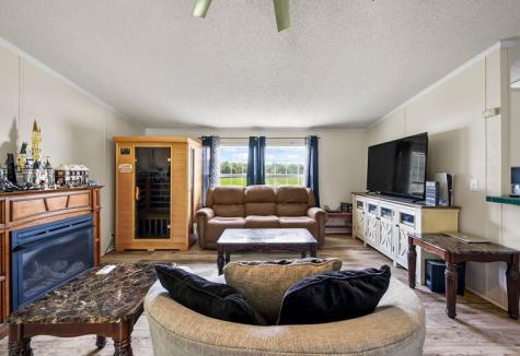 6439 Cedar Grove Road Big Sandy TN 38221