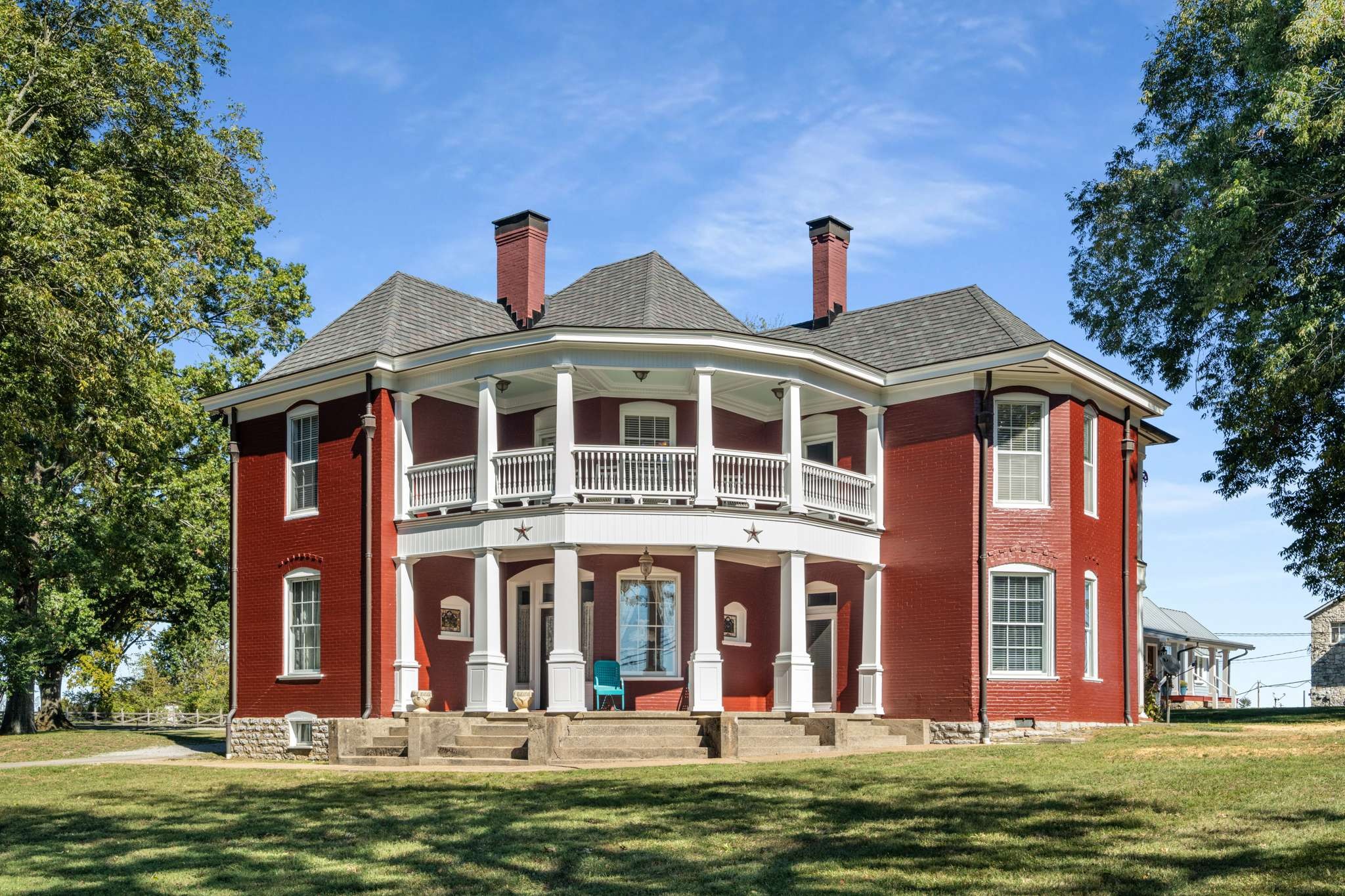 319 E Hill Avenue Lewisburg TN 37091
