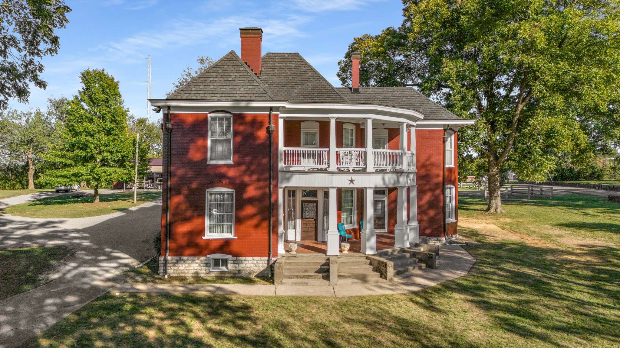 319 E Hill Avenue Lewisburg TN 37091