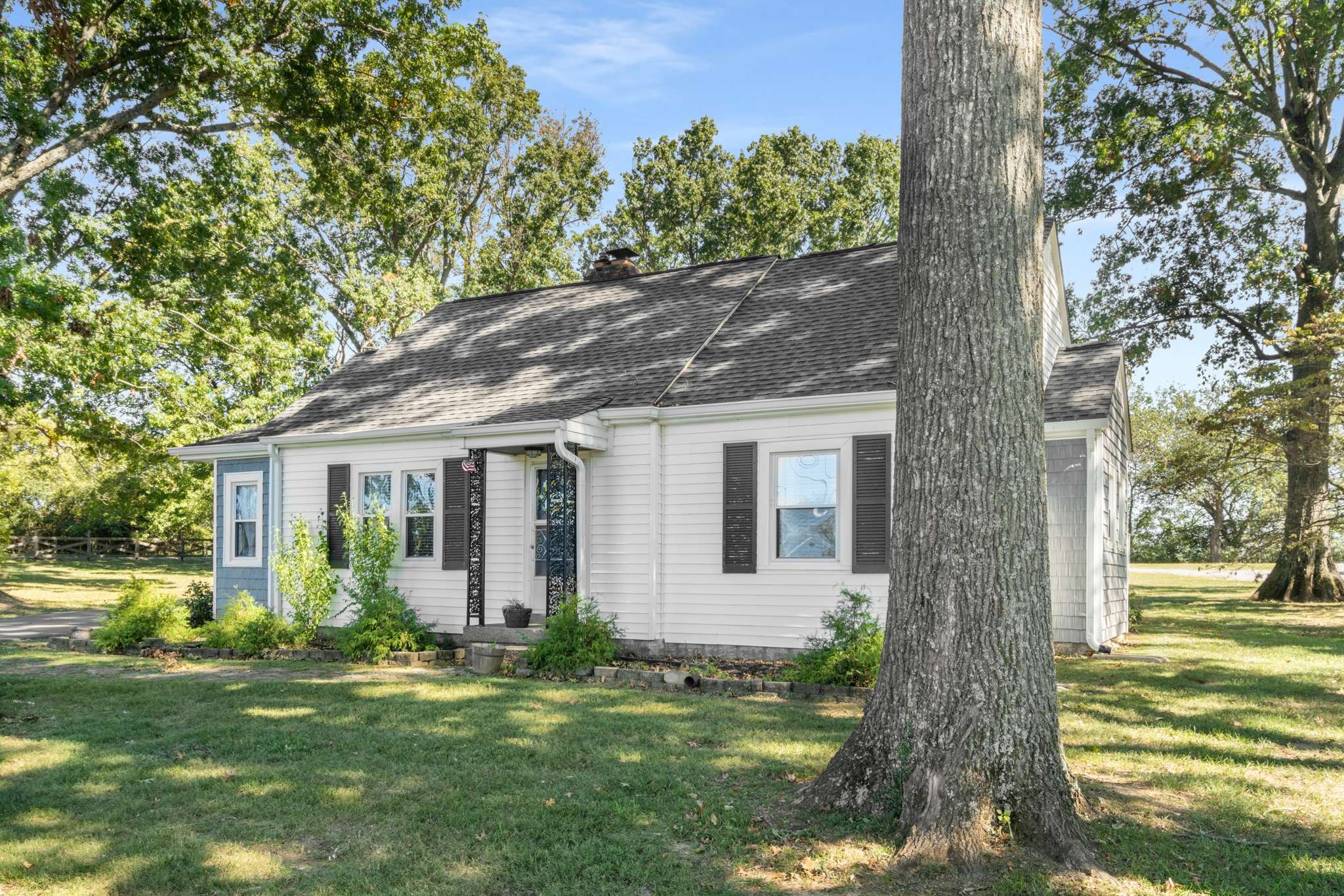 319 E Hill Avenue Lewisburg TN 37091