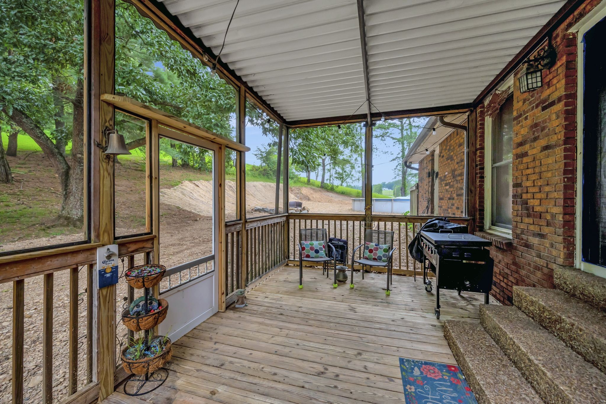 6125 Highway 41a Pleasant View TN 37146