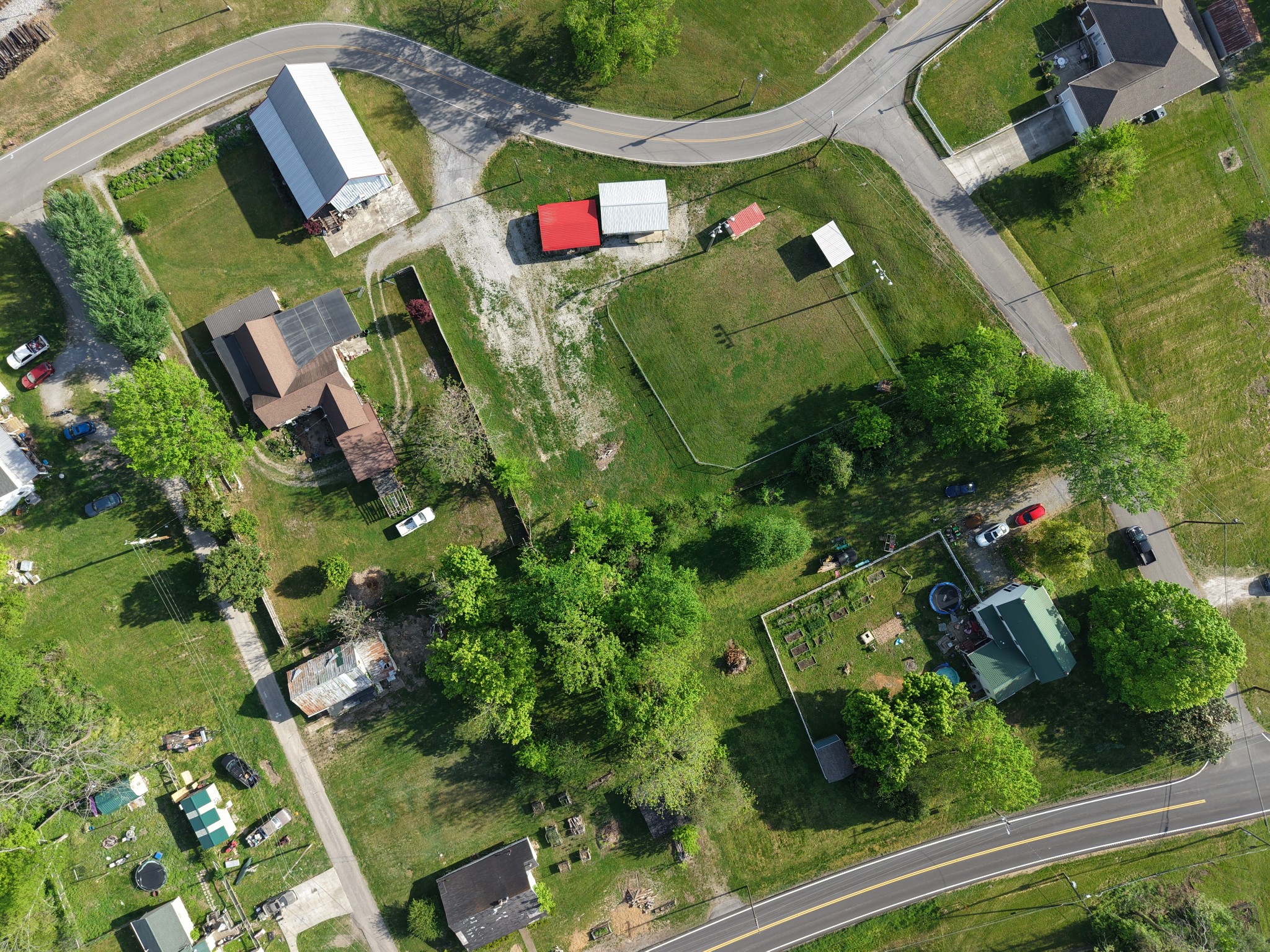 101 Meeks Avenue Burns TN 37029