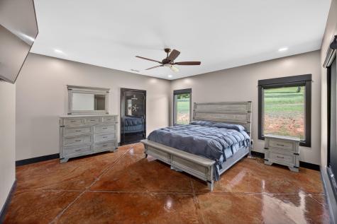 106 Pleasant Shade Lane Monterey TN 38574