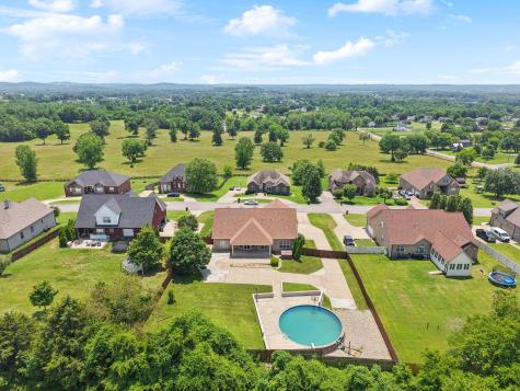 109 Chalford Place Lebanon TN 37087