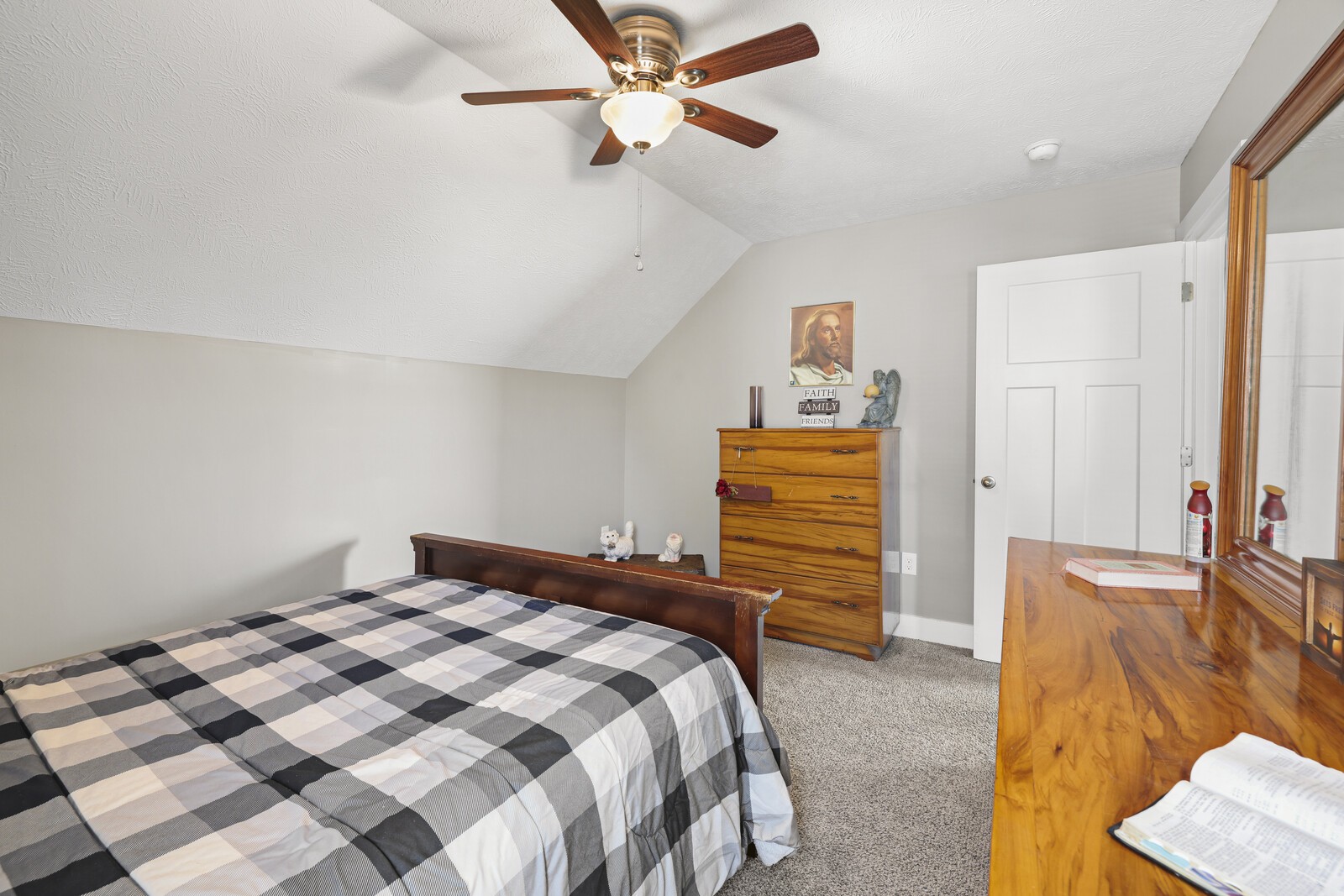 320 Providence Drive Lebanon TN 37087
