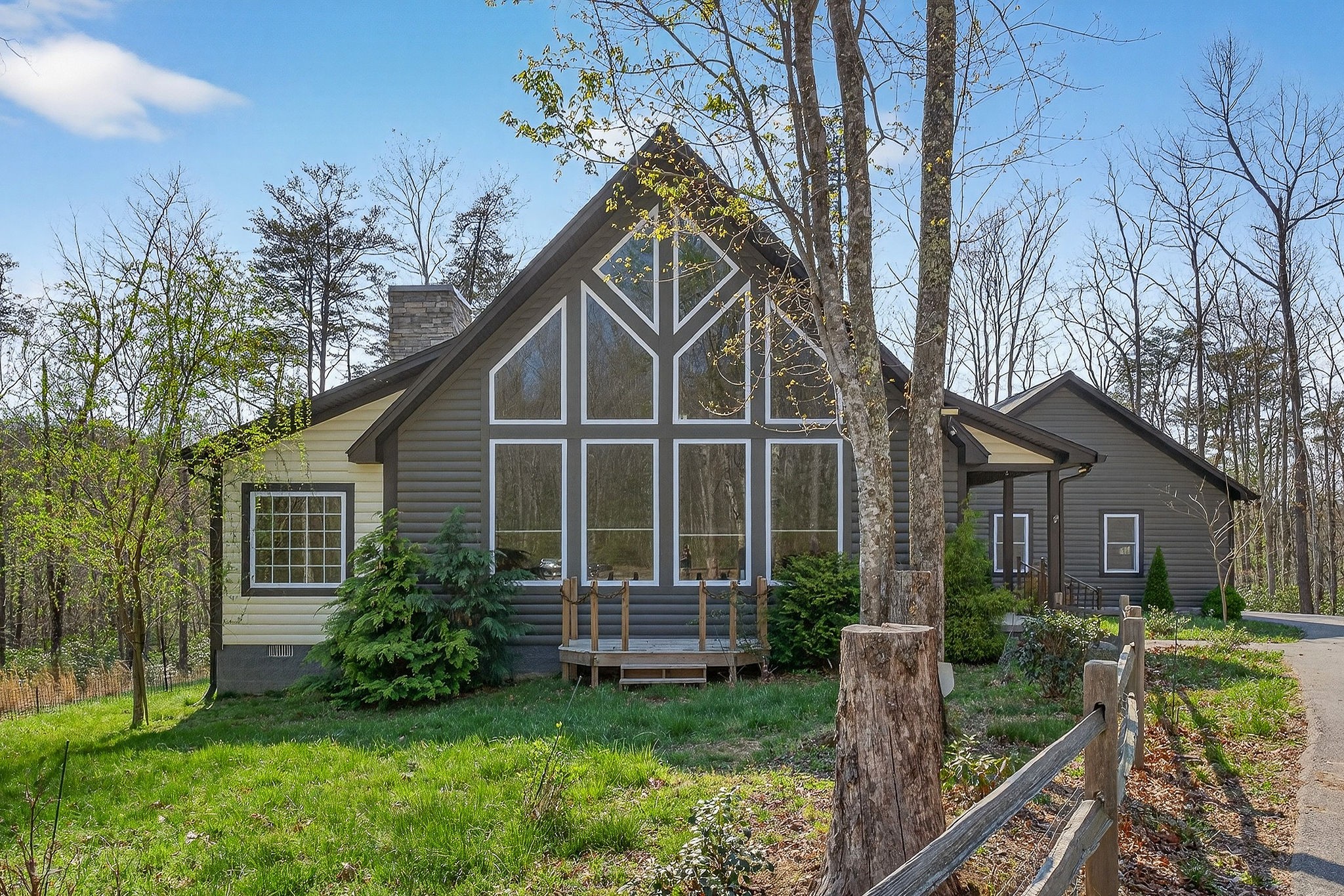 31 Reeves Place Monterey TN 38574