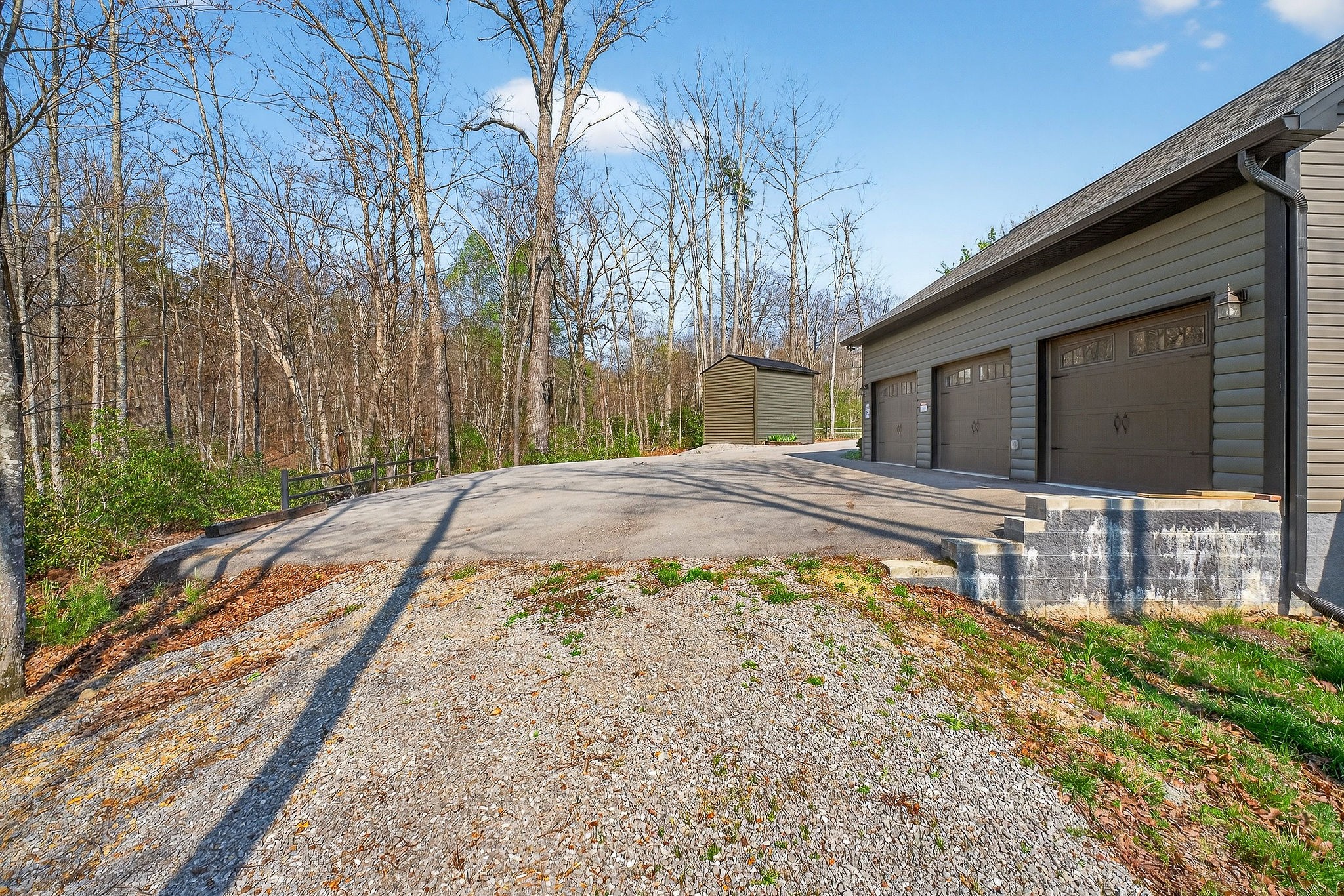 31 Reeves Place Monterey TN 38574