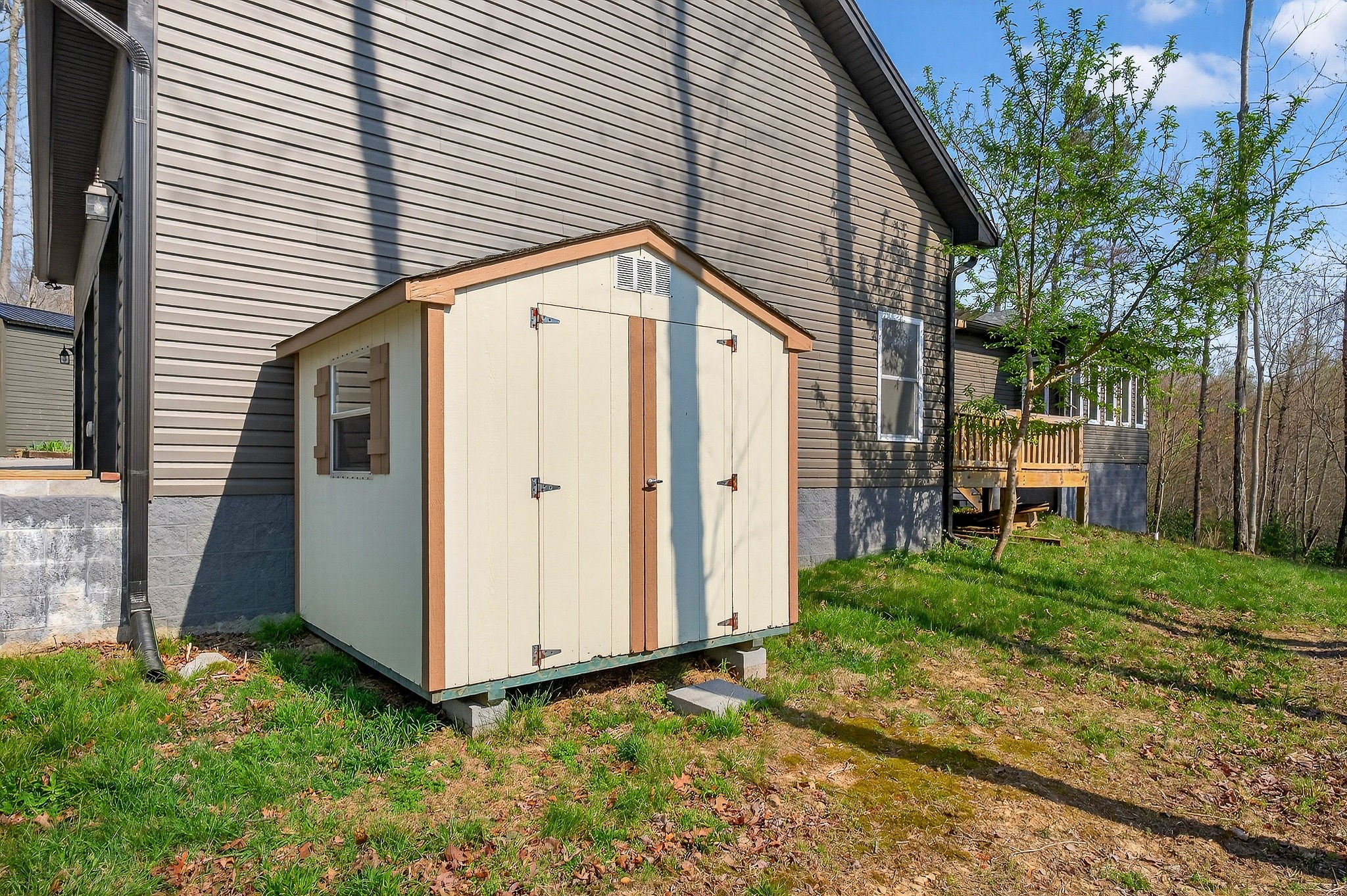 31 Reeves Place Monterey TN 38574