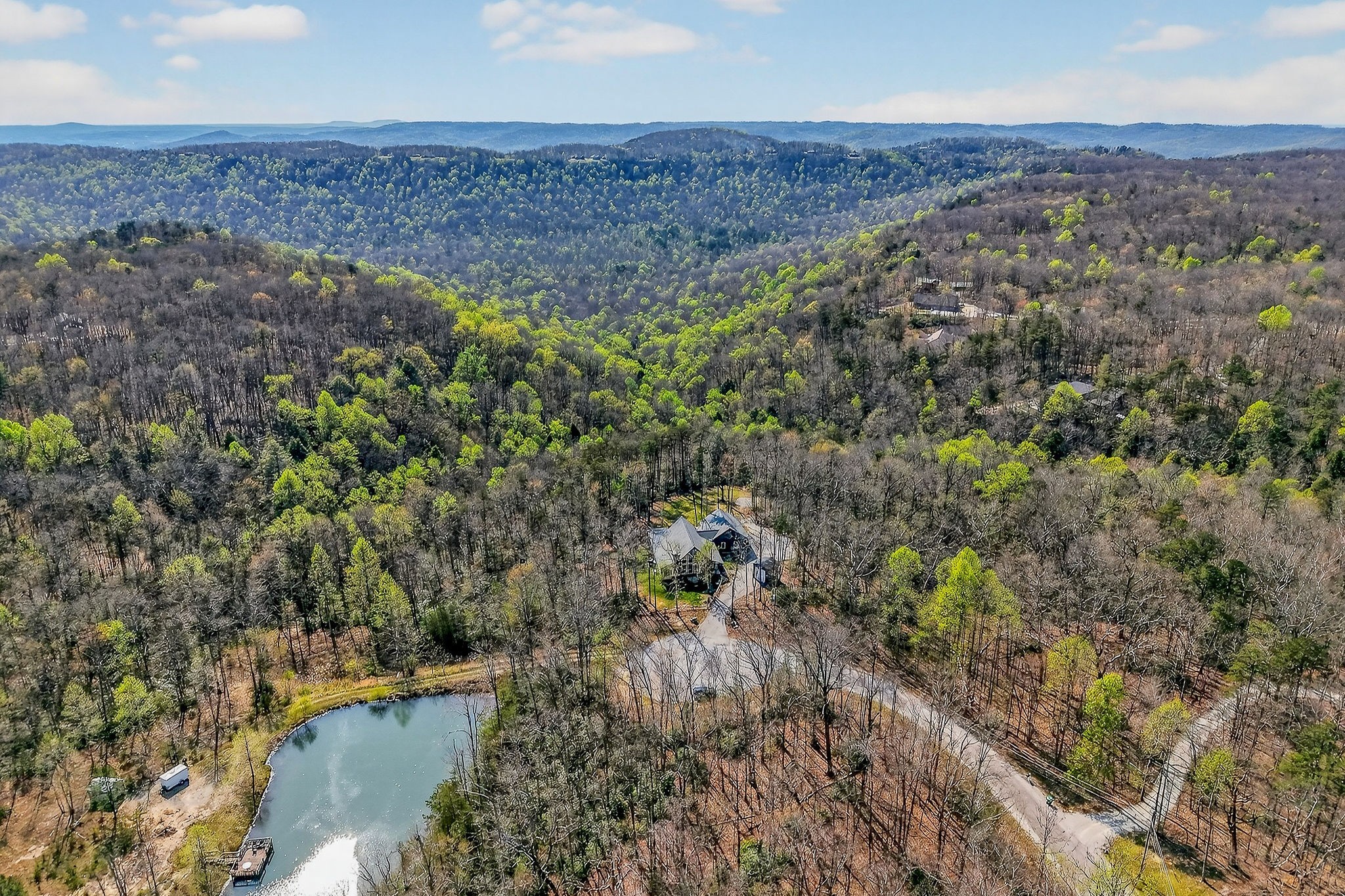 31 Reeves Place Monterey TN 38574