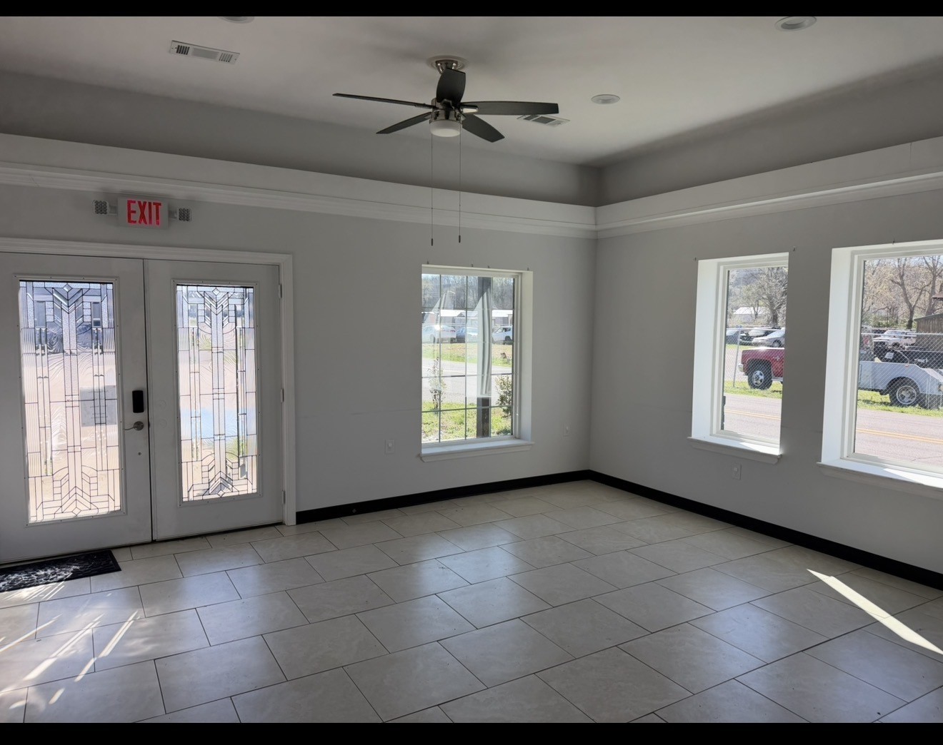 201 Willow Ave, E Waverly TN 37185