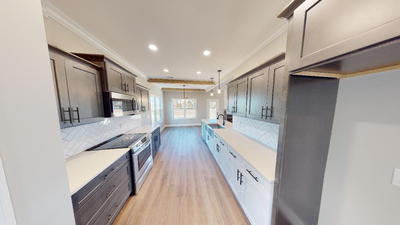 221 Blue Bell Drive Clarksville TN 37043