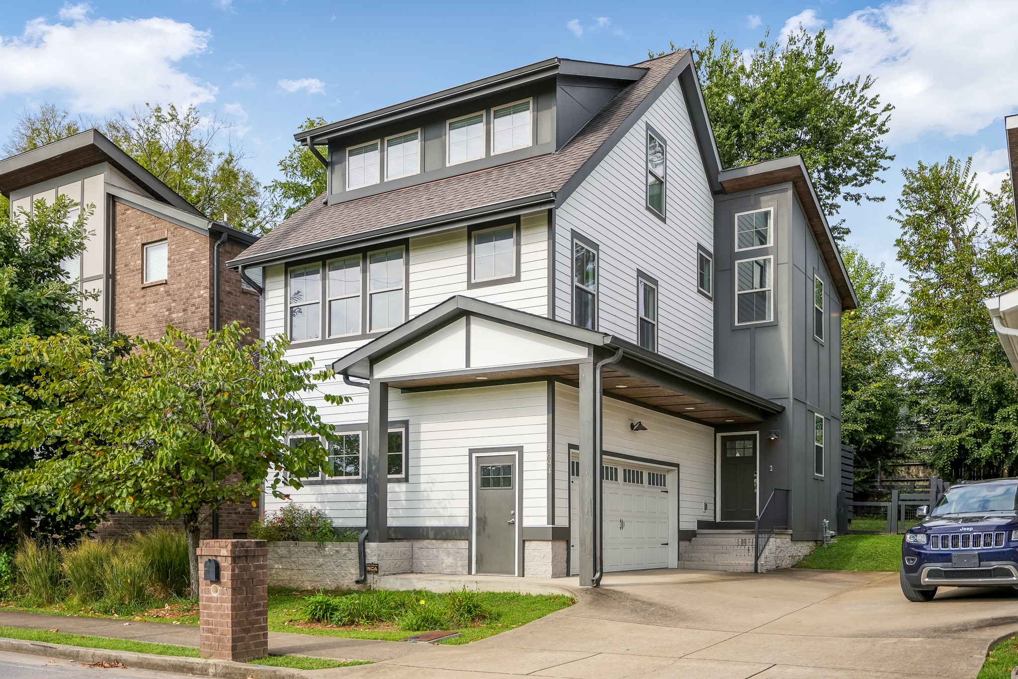 1694 Carvell Avenue Nashville TN 37203