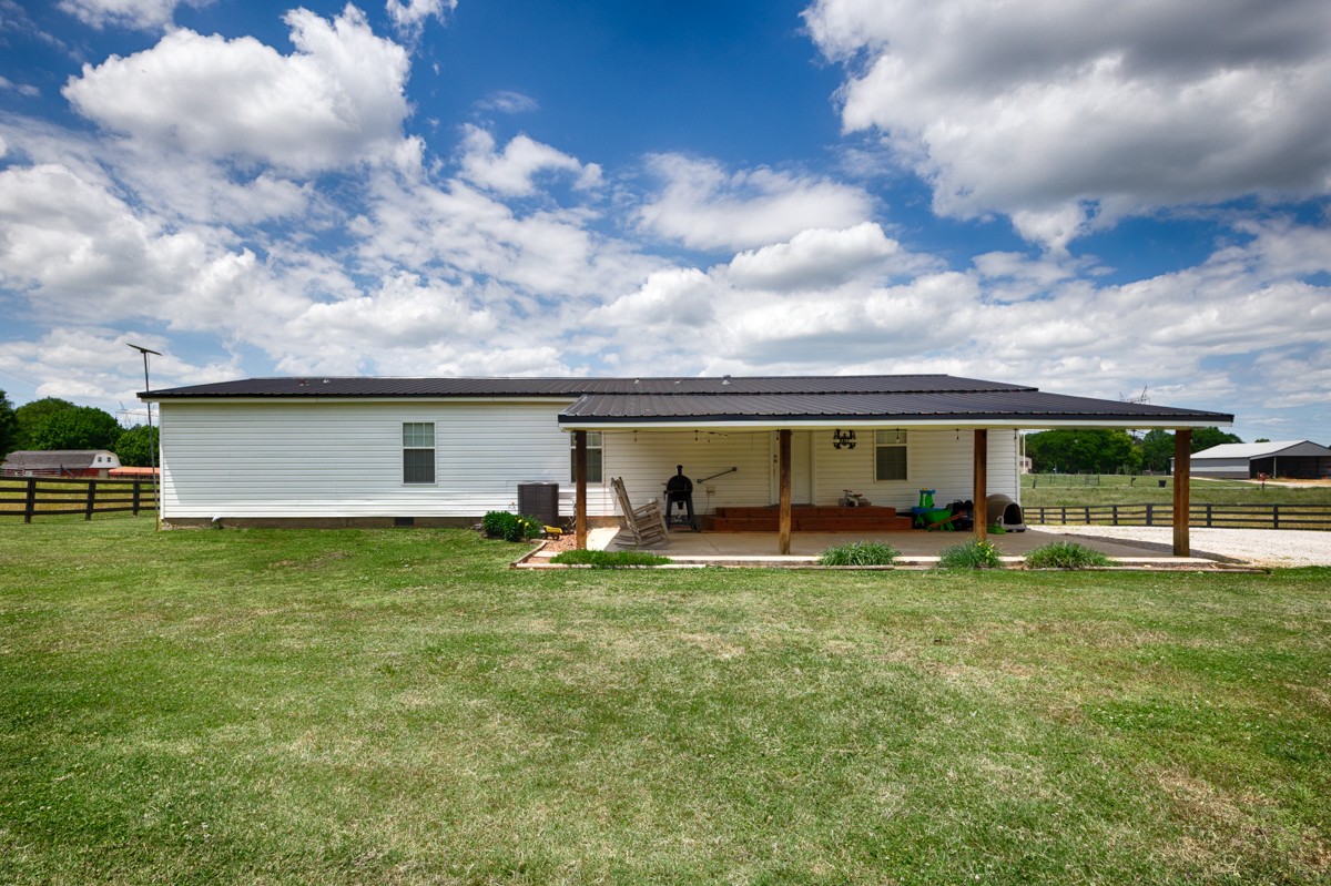 33 Pack Lane Ardmore TN 38449