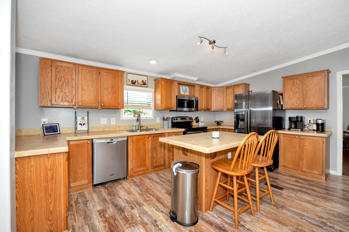 33 Pack Lane Ardmore TN 38449