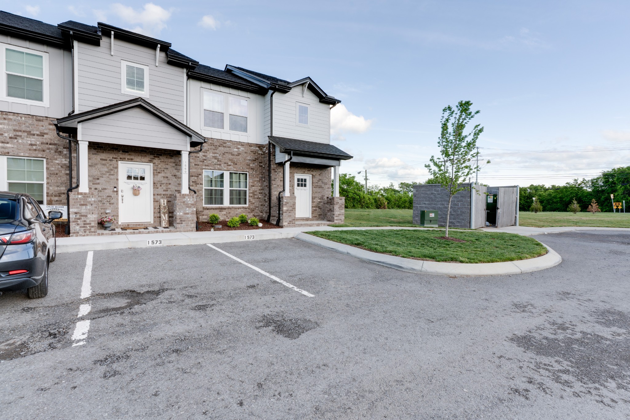 1573 Elliott Williams Pvt Way Gallatin TN 37066
