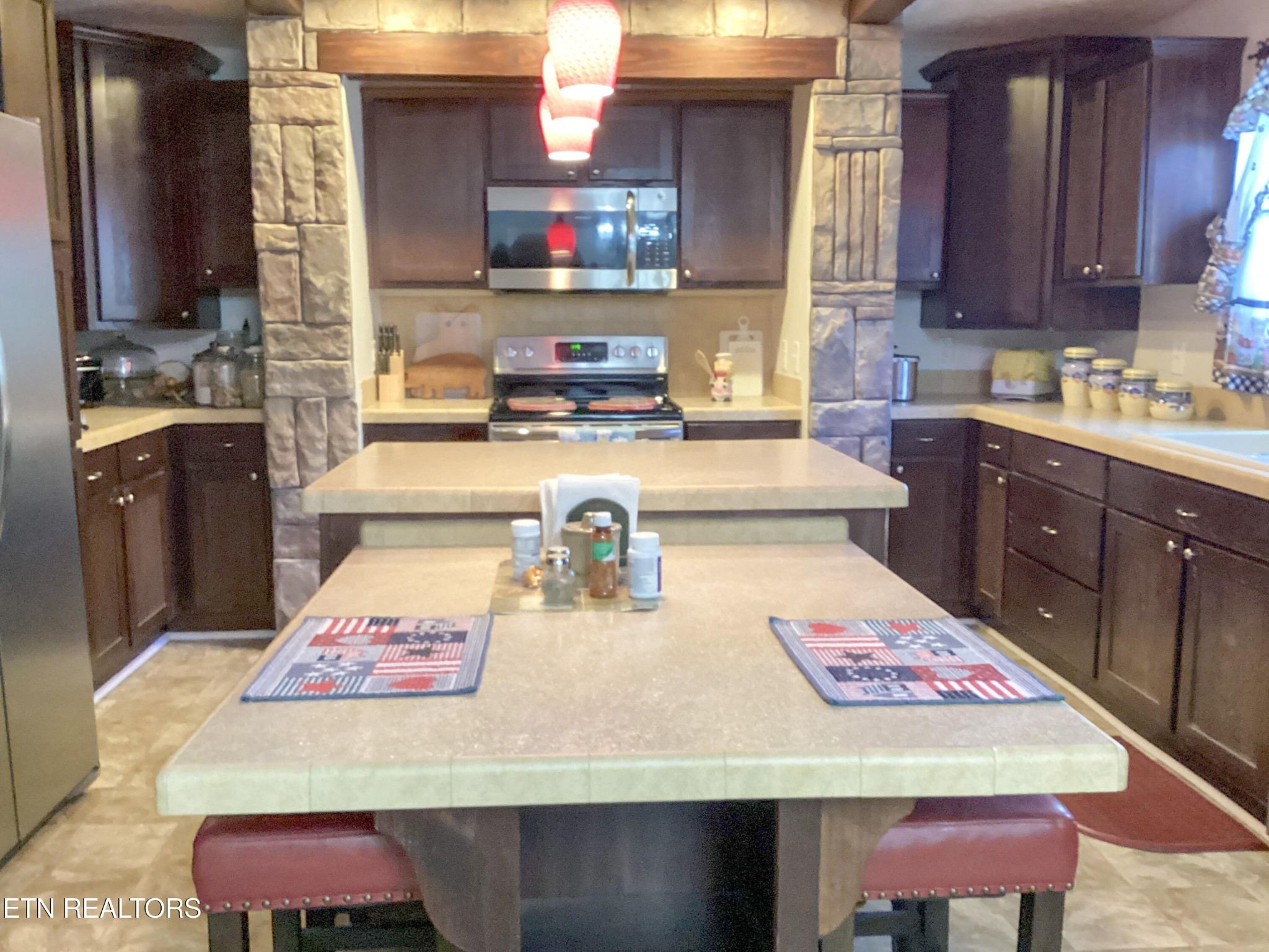 133 Thompson Road Crossville TN 38571