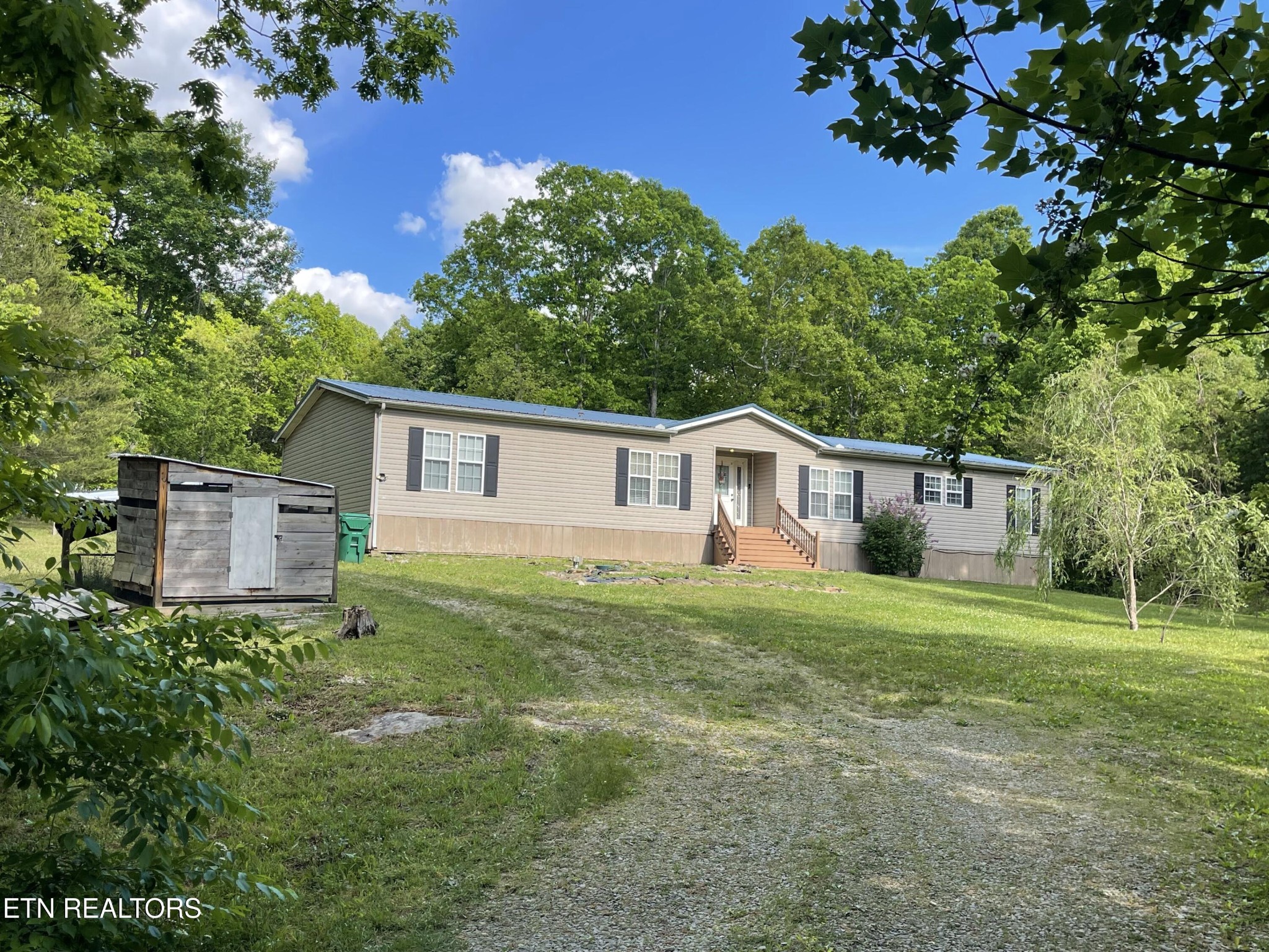 133 Thompson Road Crossville TN 38571