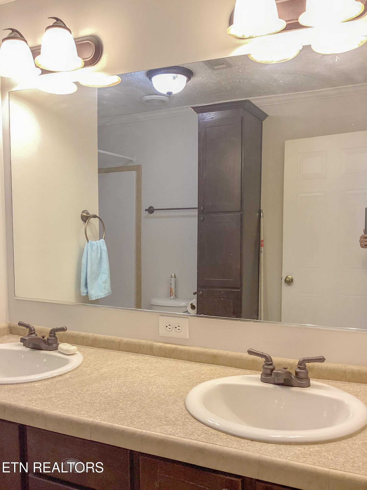 133 Thompson Road Crossville TN 38571