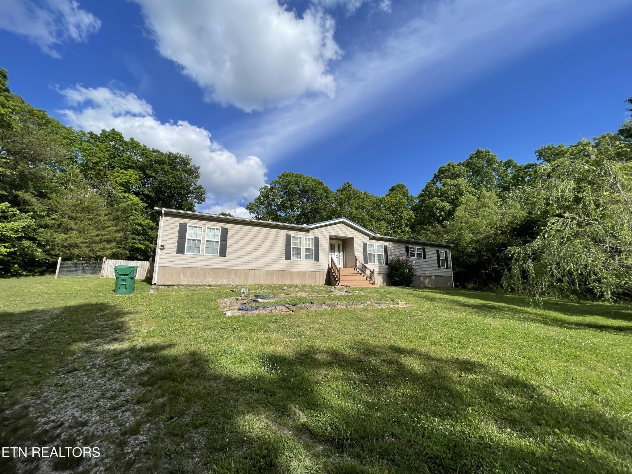 133 Thompson Road Crossville TN 38571
