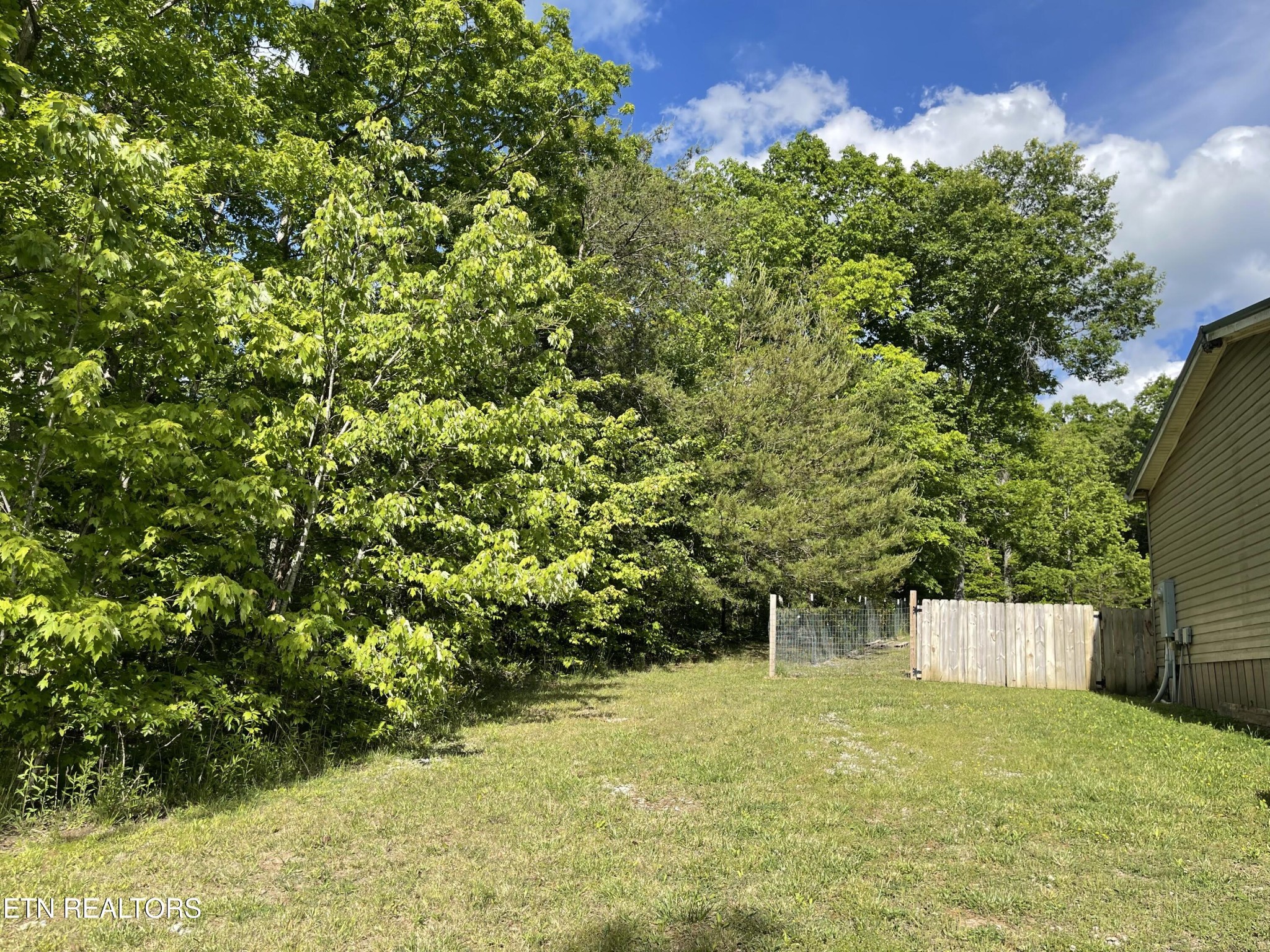 133 Thompson Road Crossville TN 38571