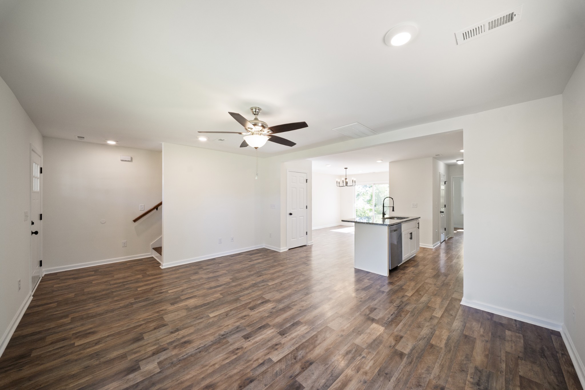 704 Perry Drive Springfield TN 37172