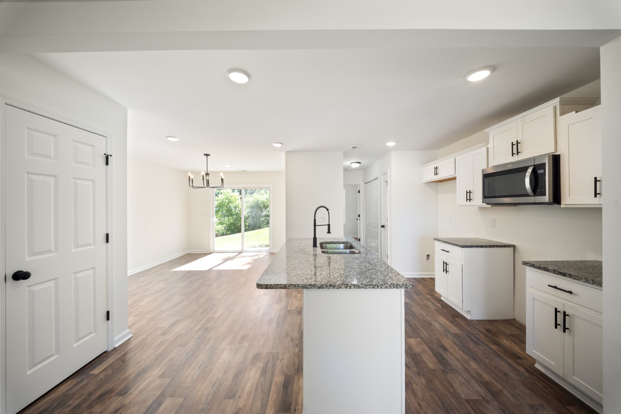 704 Perry Drive Springfield TN 37172