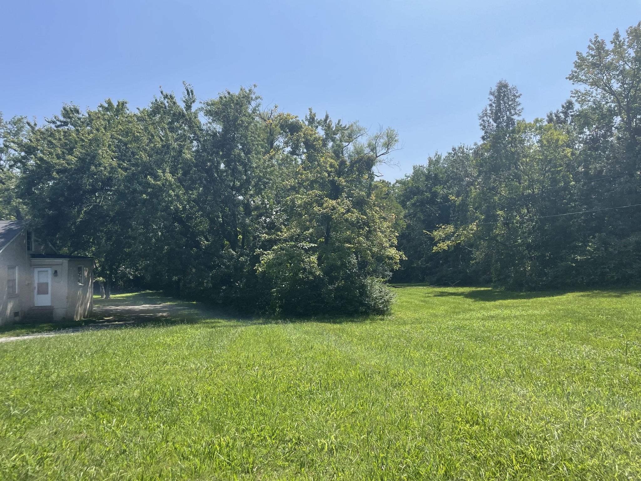 2511 Memorial Boulevard Springfield TN 37172