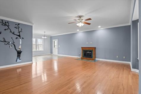 1077 Claylick Road White Bluff TN 37187