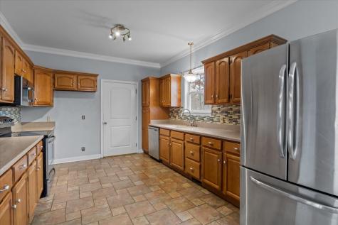 1077 Claylick Road White Bluff TN 37187