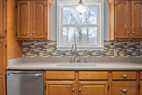1077 Claylick Road White Bluff TN 37187