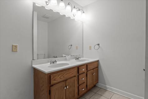 1077 Claylick Road White Bluff TN 37187