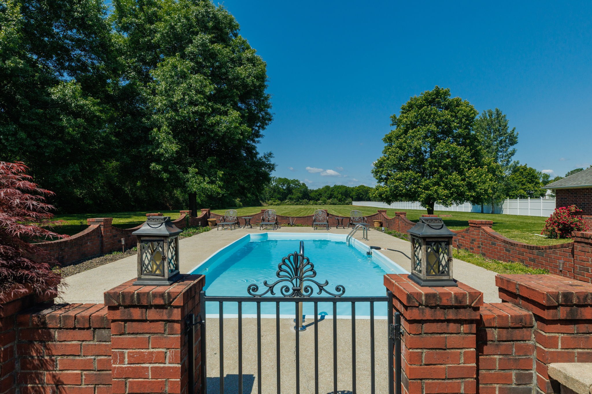 1916 S Mount Juliet Road Mount Juliet TN 37122