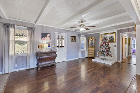 5176 Clarksville Highway Whites Creek TN 37189