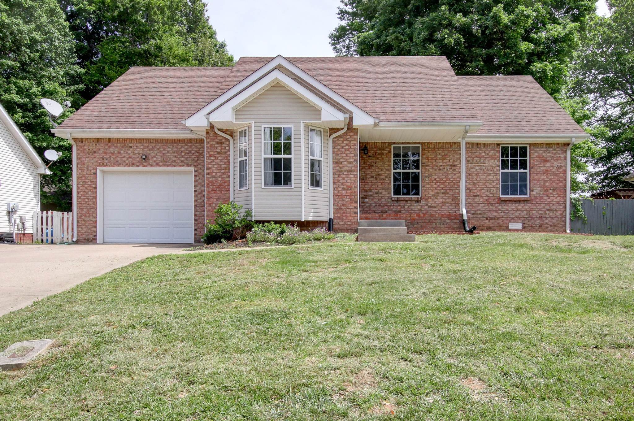 3308 S Senseney Circle Clarksville TN 37042