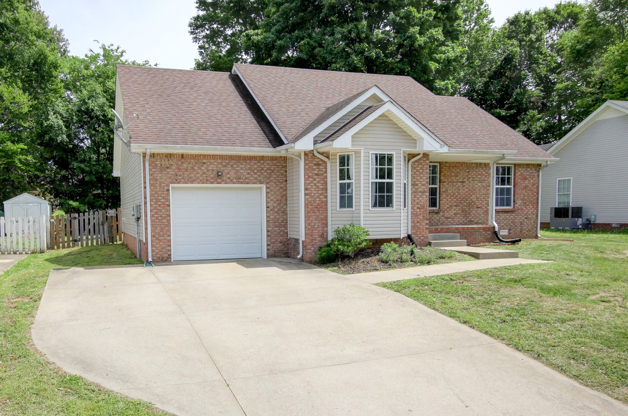 3308 S Senseney Circle Clarksville TN 37042