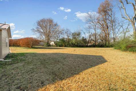 402 Tiny Town Road Clarksville TN 37042