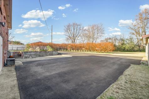 402 Tiny Town Road Clarksville TN 37042