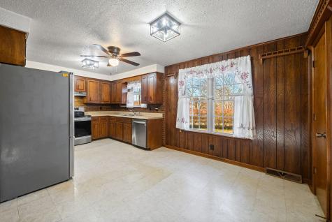 402 Tiny Town Road Clarksville TN 37042