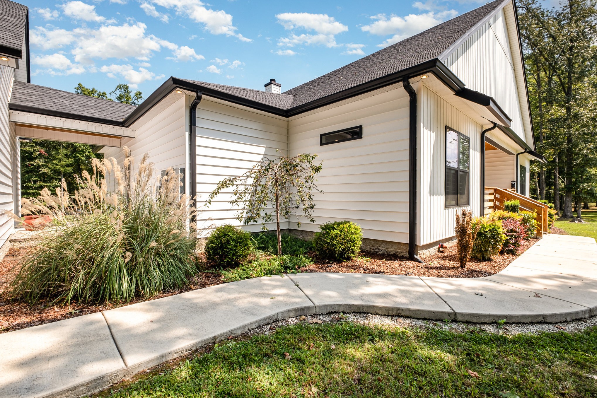 8129 Hollow Springs Road Bradyville TN 37026