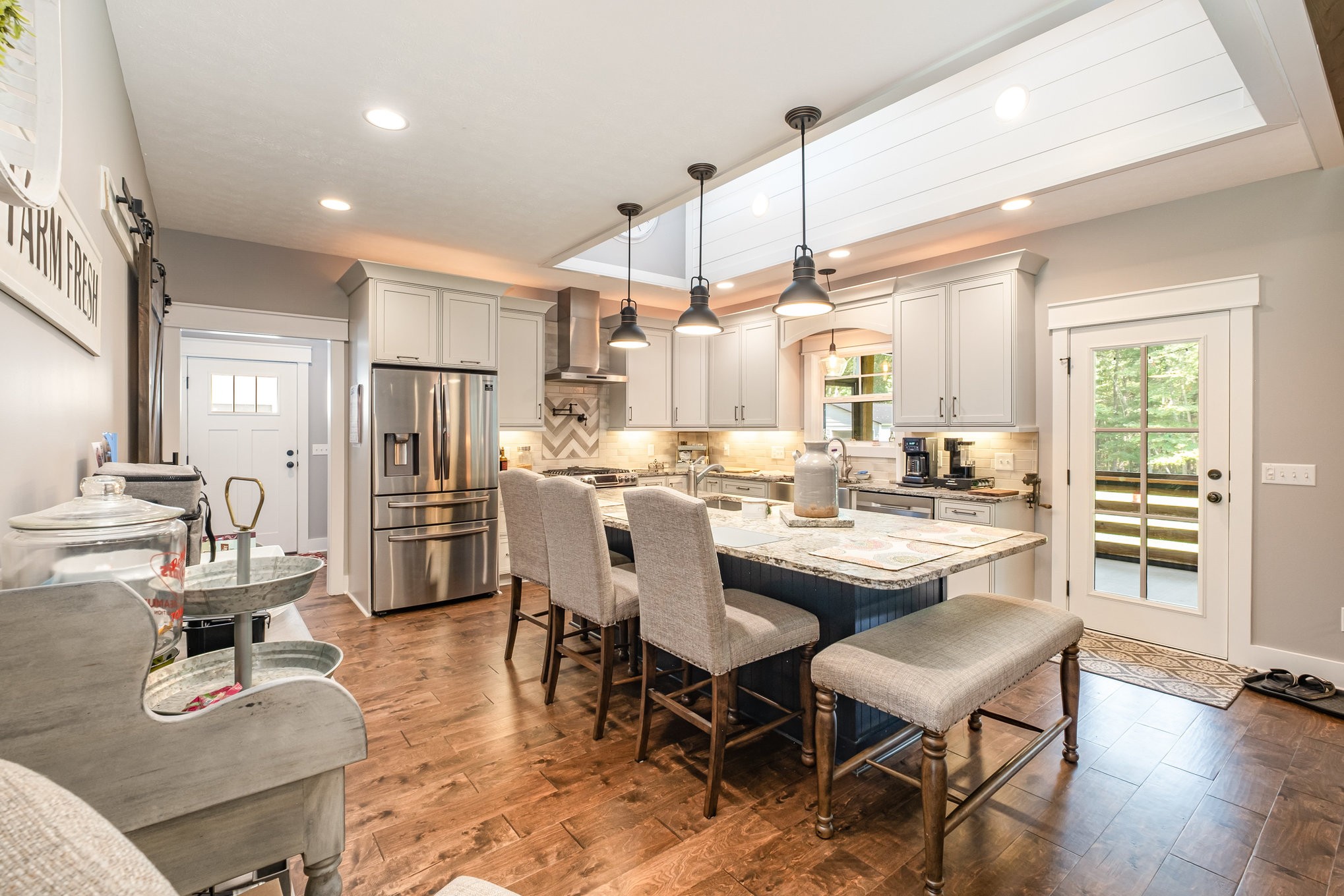 8129 Hollow Springs Road Bradyville TN 37026