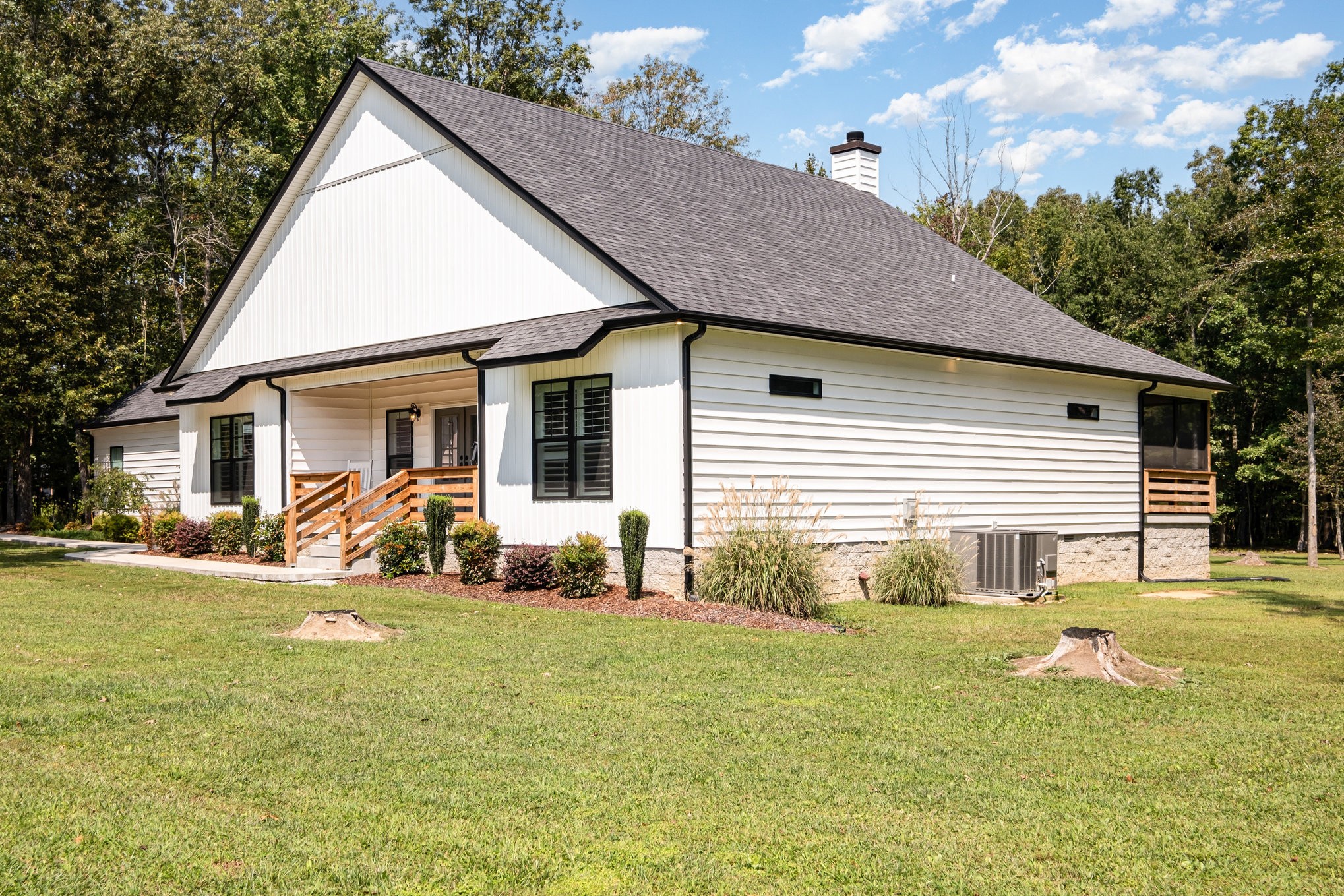 8129 Hollow Springs Road Bradyville TN 37026